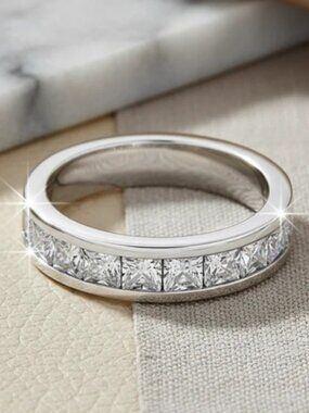 925 STERLING SILVER Men’s Square Cut Cubic Zirconia 4.6 (mm) Band Ring